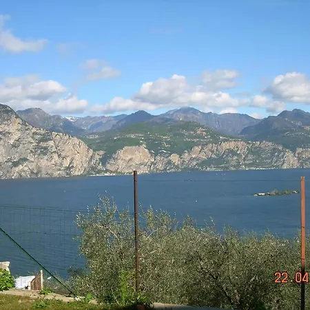 Nr, 5 Mit Terrasse Und Garten Und Seeblick Apartman *
