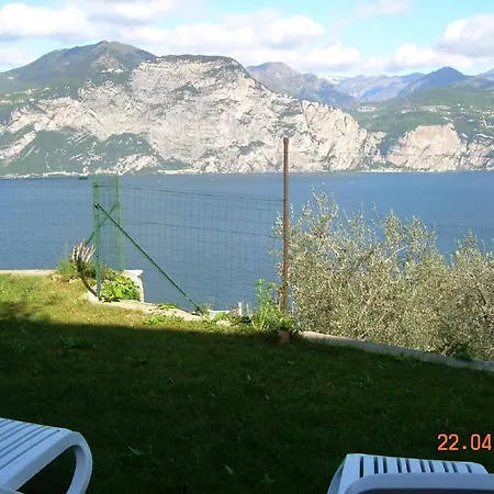 Apartman Nr, 5 Mit Terrasse Und Garten Und Seeblick Sommavilla