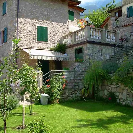 Nr, 5 Mit Terrasse Und Garten Und Seeblick Apartman