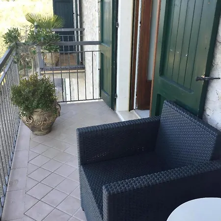 Nr, 5 Mit Terrasse Und Garten Und Seeblick *