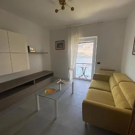 Nr, 5 Mit Terrasse Und Garten Und Seeblick Apartmán
